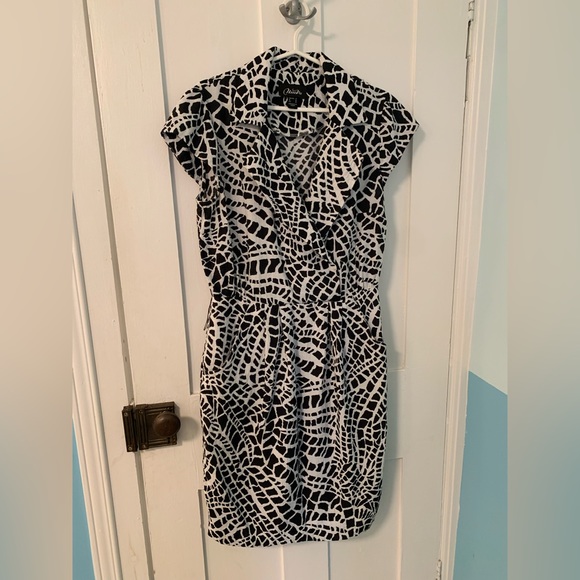 Bamboo/Nylon Canadian made dress - Picture 1 of 12